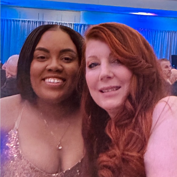 Meet your Posher, Ginny - Picture 6 of 16